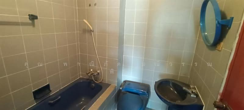 ทาวน์เฮ้าส์ 3 ชั้น 25 ตร.ว. ทาวน์เฮ้าส์ ซอยติวานนท์ ซอย2, Nonthaburi