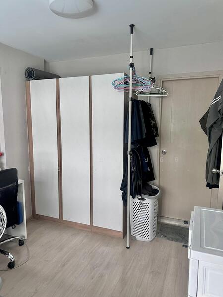 Elio Del Ray, Bangkok