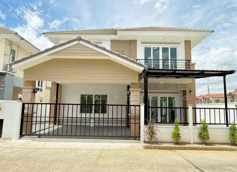 4-BR Townhouse, Bangkok