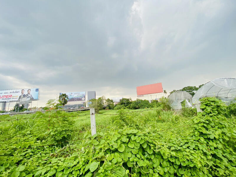 ประชาชื่น 37, Bangkok