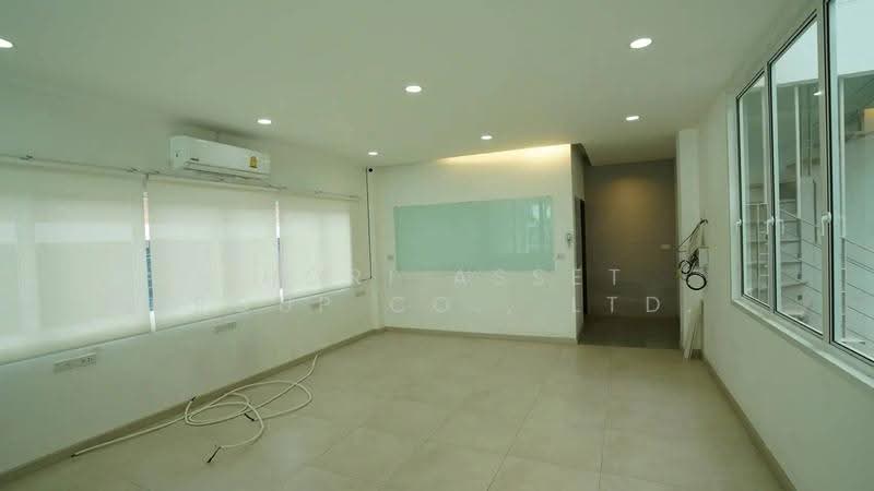 2-storey home office, Soi Wat Umong, Chiang Mai