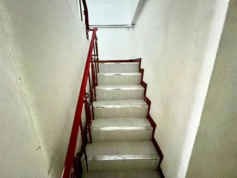 ทาวน์เฮ้าส์ 2 ชั้น 30.1 ตร.ว. ทาวน์เฮ้าส์ ซอยชานเมือง2 ถนนมิตรไมตรี, Bangkok