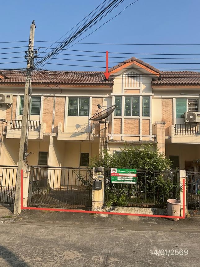 Townhouse Piyavate 37 Wacharapol-Pim Sin Sai Mai Bangkok