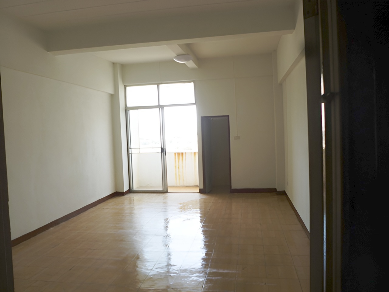Condominium project at Navanakorn Living Place, Klong Luang