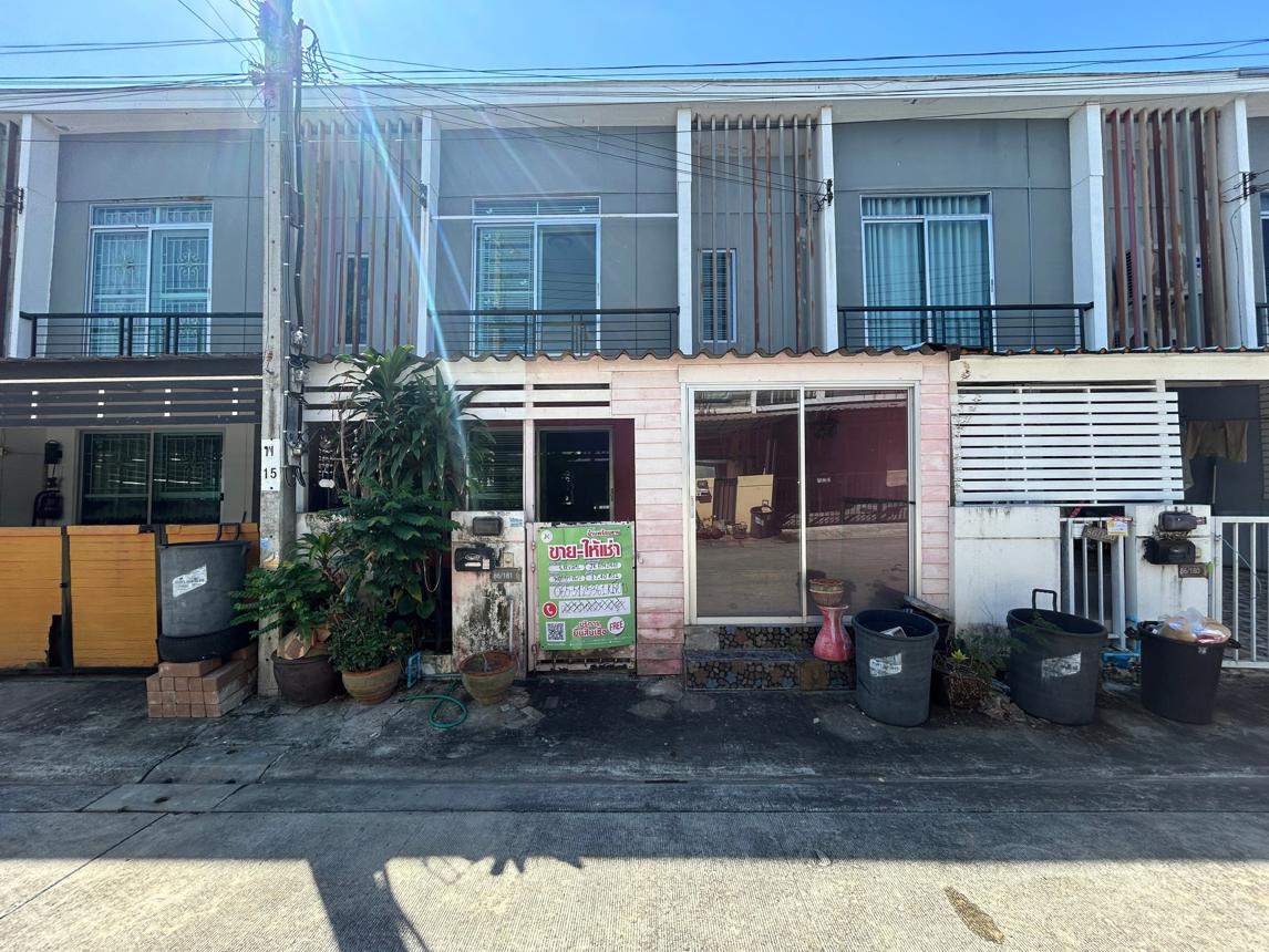 ทาวน์เฮ้าส์ พฤกษา 86/2 ลาดกระบัง-สุวรรณภูมิ บางเสาธง สมุทรปราการ