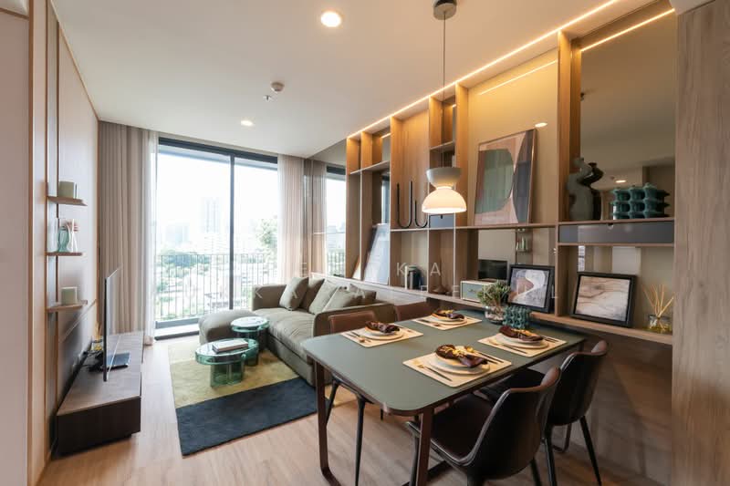 The Issara Sathorn, Bangkok