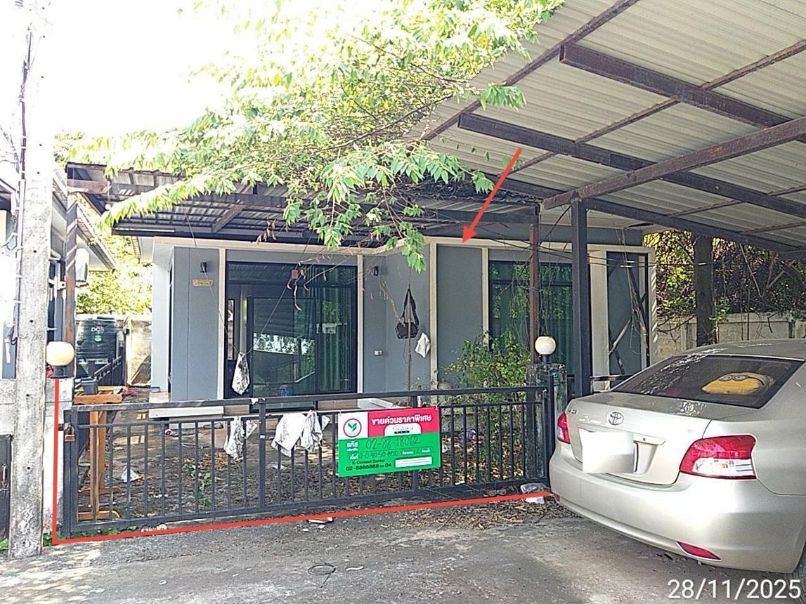 Single House in Si Mahaphoth, Prachinburi