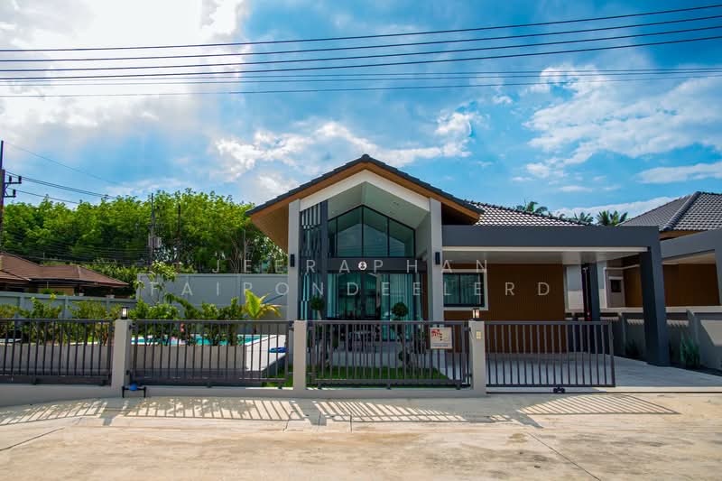 Modern Villa for Sale in Aonang, Krabi, Krabi