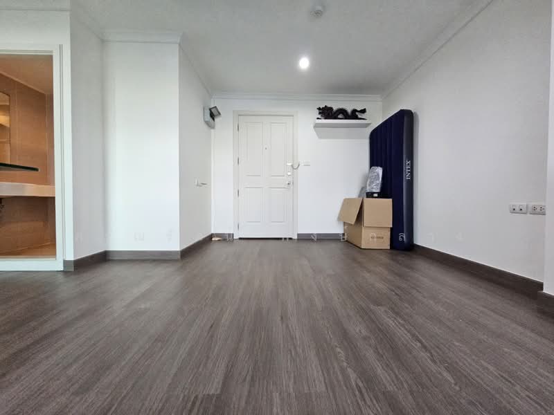 Lumpini Place Rama 9-Ratchada, Bangkok