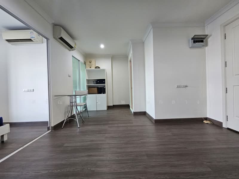 Lumpini Place Rama 9-Ratchada, Bangkok