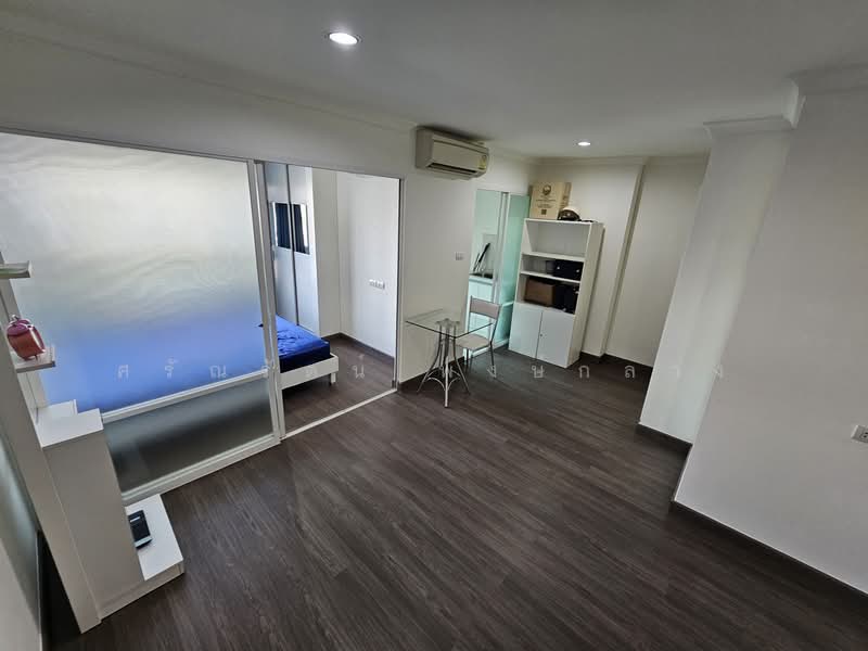 Lumpini Place Rama 9-Ratchada, Bangkok
