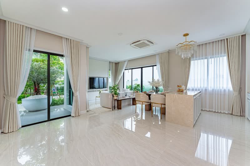 House for Sale Nong Pla Lai East Pattaya Spacious Family Home, Chon Buri (Pattaya)