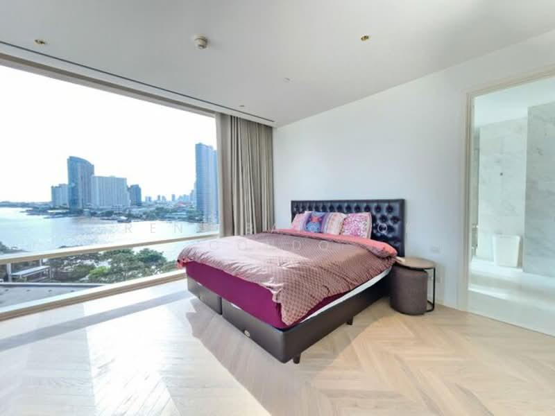 Four Seasons Private Residences, Bangkok