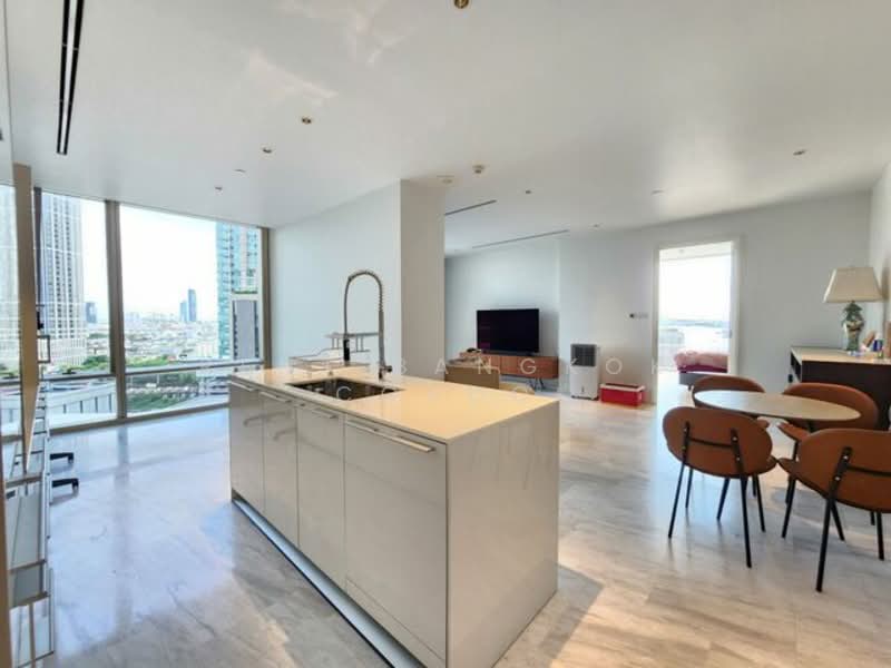 Four Seasons Private Residences, Bangkok
