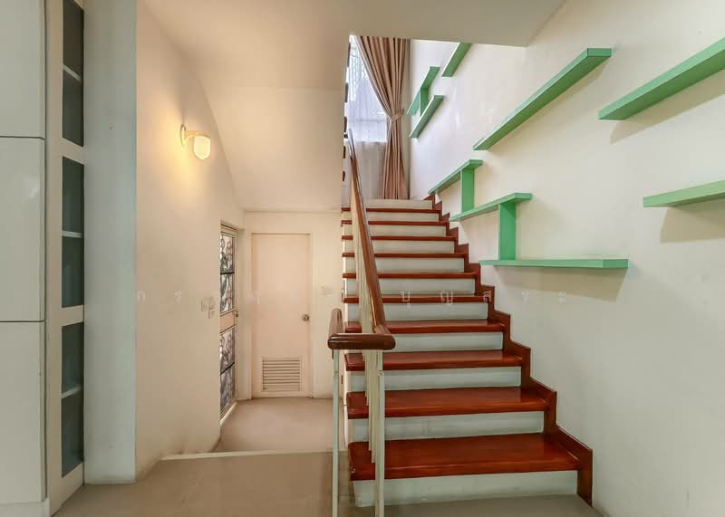 Seranee Park 3 : เศรณี ปาร์ค 3, Bangkok