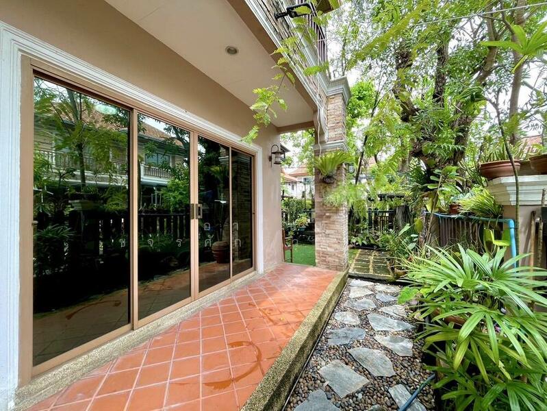 Nonnatee Ratchaphruek, Nonthaburi