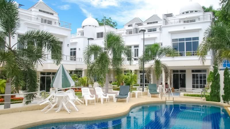 3 Storey Townhouse for Sale Wongamat North Pattaya, Chon Buri (Pattaya)