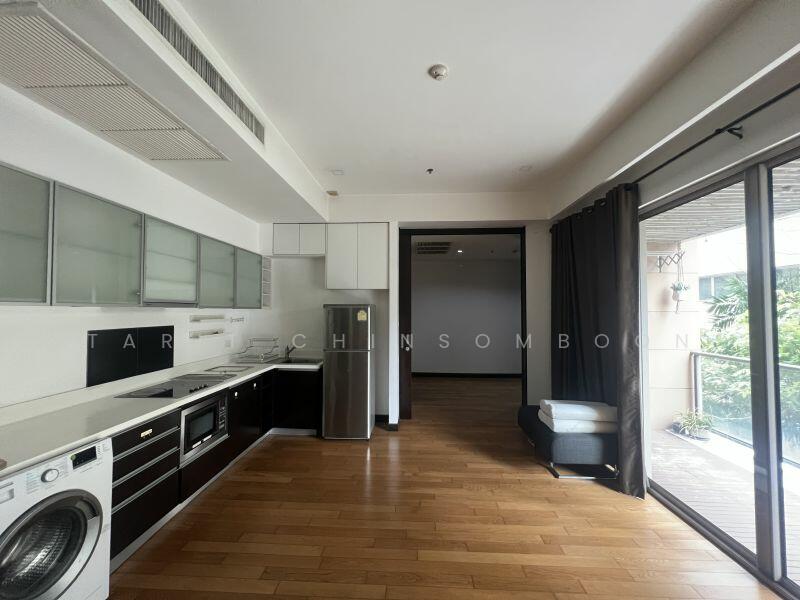 The Lofts Yennakart, Bangkok