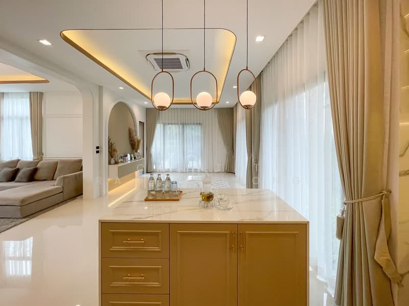 Bangkok Boulevard Signature Sathorn-Ratchaphruek, Bangkok