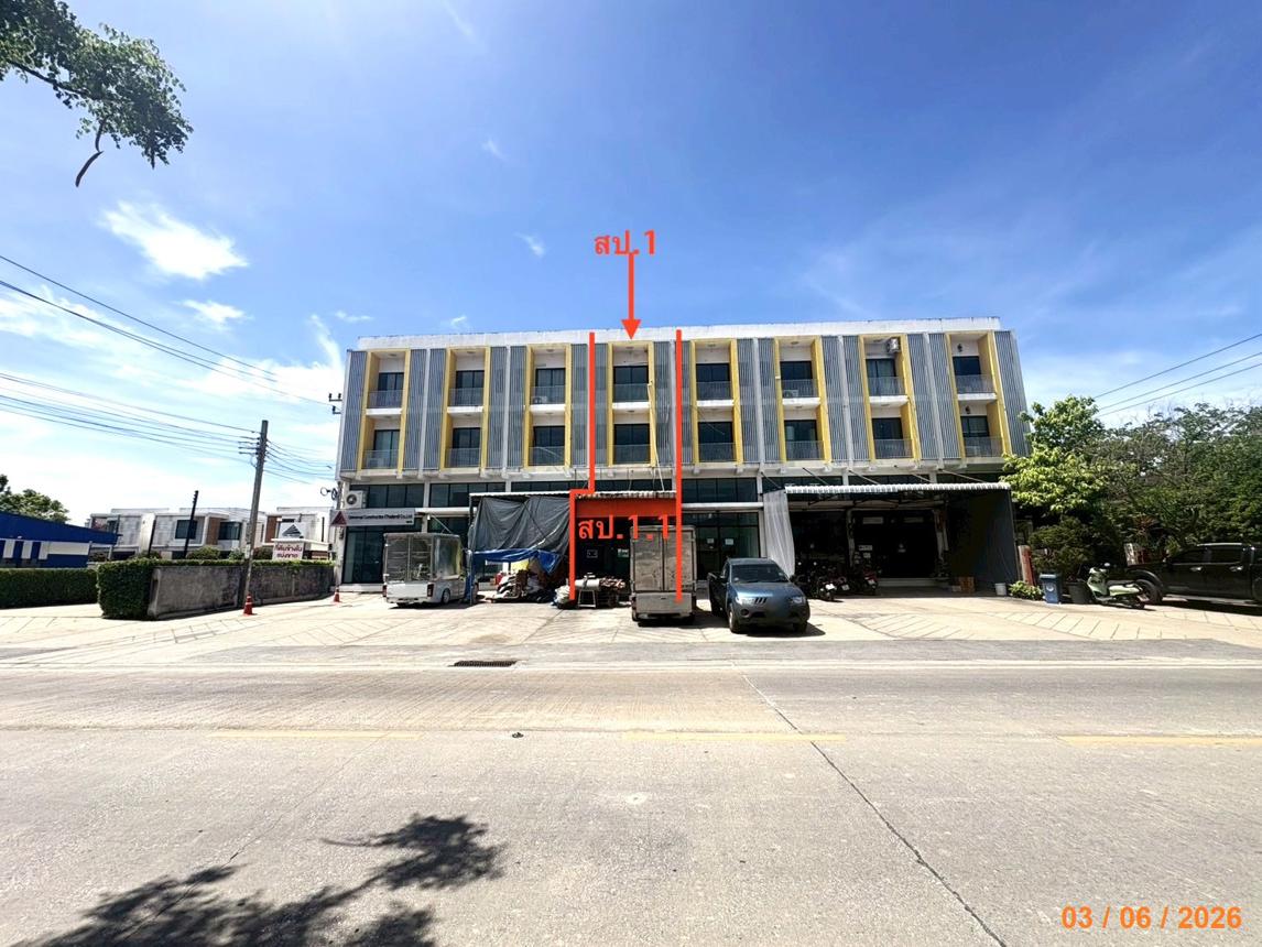 Commercial Townhouse in Nong Kham, Bangkok