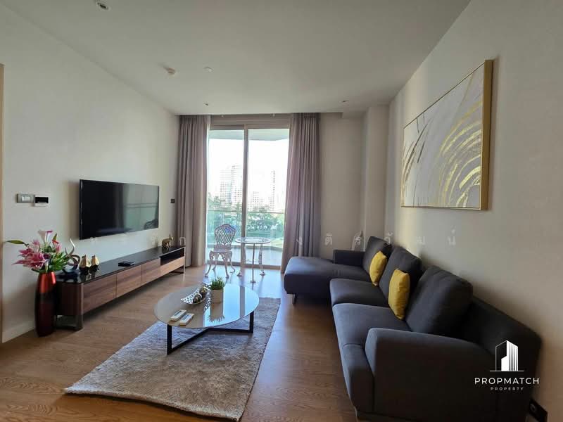 Magnolias Waterfront Residences, Bangkok