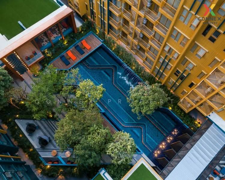 The Base Sukhumvit 50, Bangkok