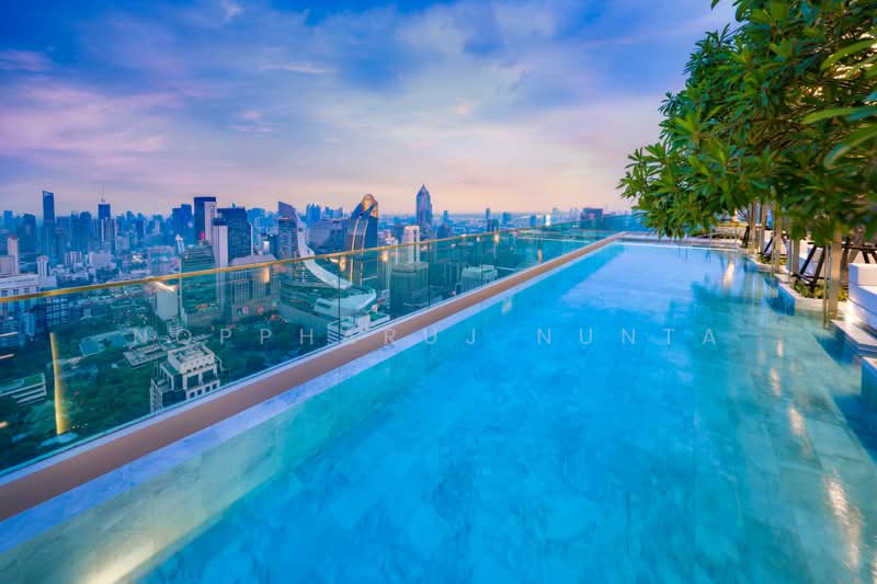28 Chidlom, Bangkok