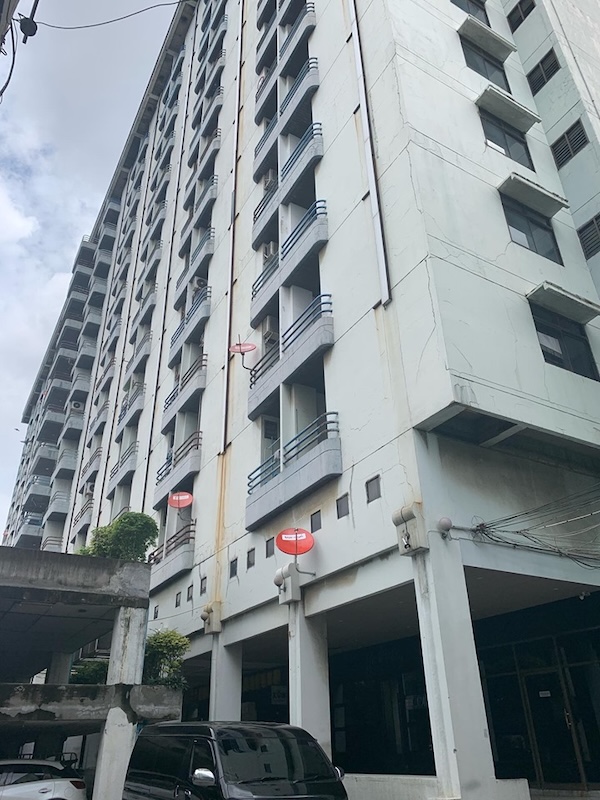 Condominium project Rinnada Riverside Samae San