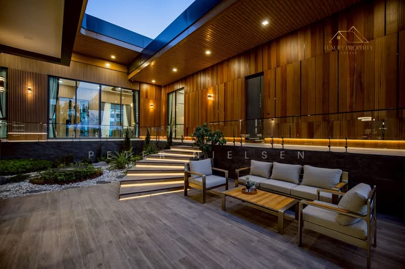 Lakeside Villa, Chon Buri (Pattaya)