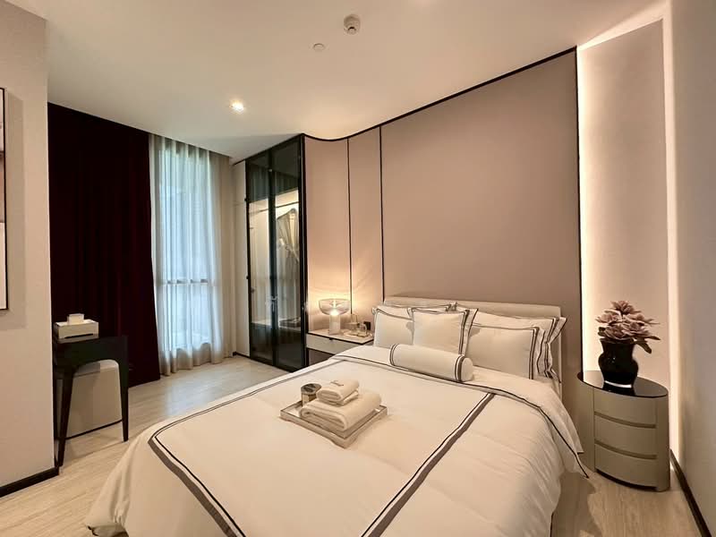 The Room Sukhumvit 38, Bangkok