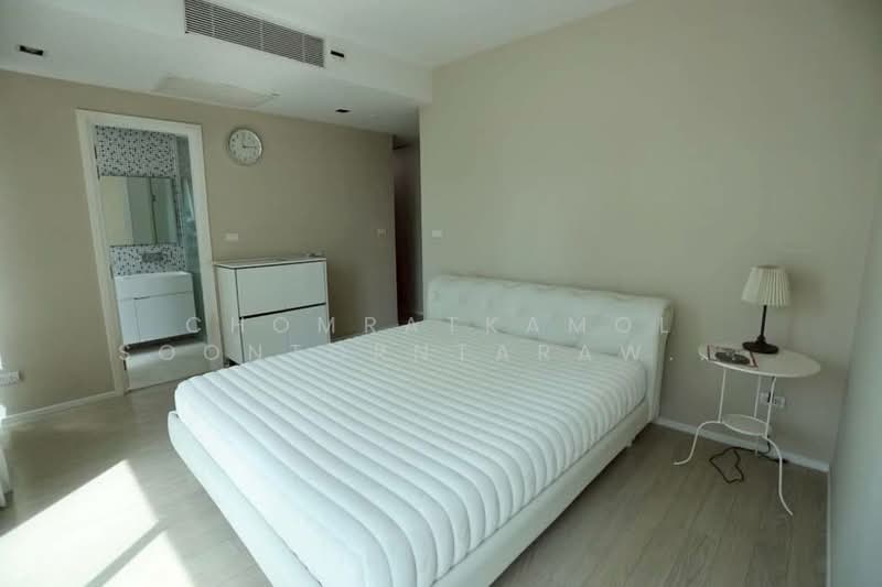 The Room Sukhumvit 21, Bangkok