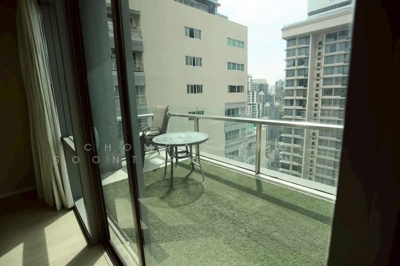 The Room Sukhumvit 21, Bangkok