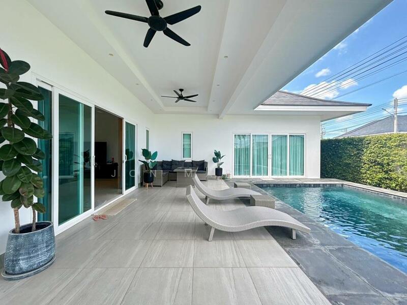 Aria HuaHin, Prachuap Khiri Khan