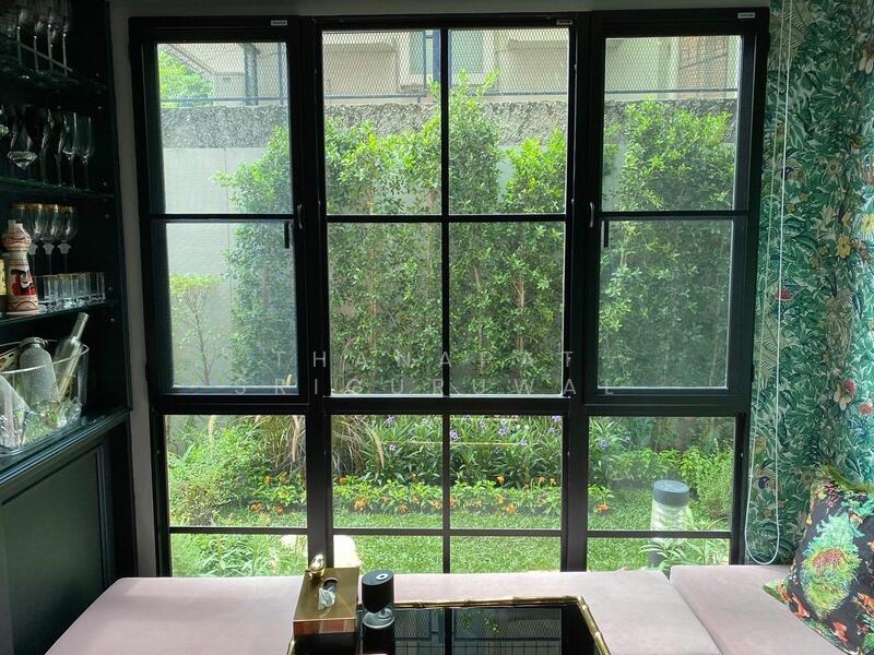 Na Vara Residence, Bangkok