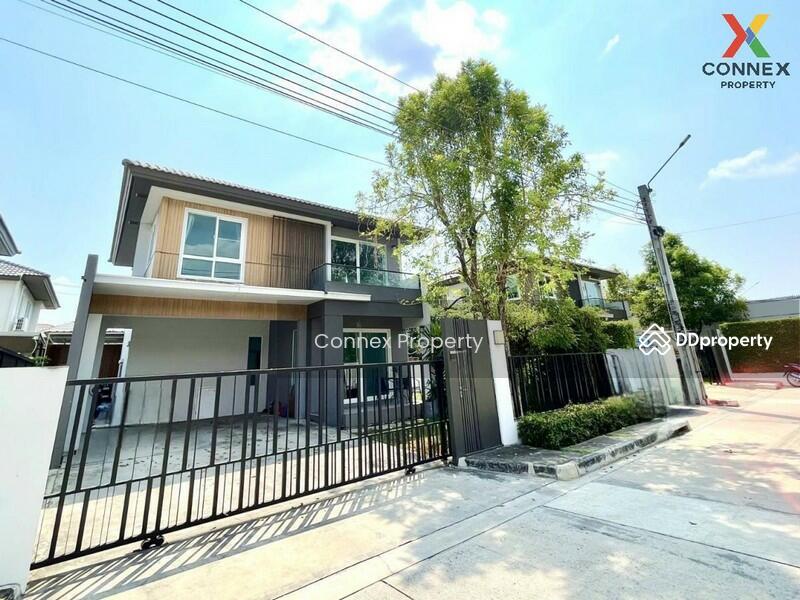Mantana Srinakarin-Romklao, Bangkok