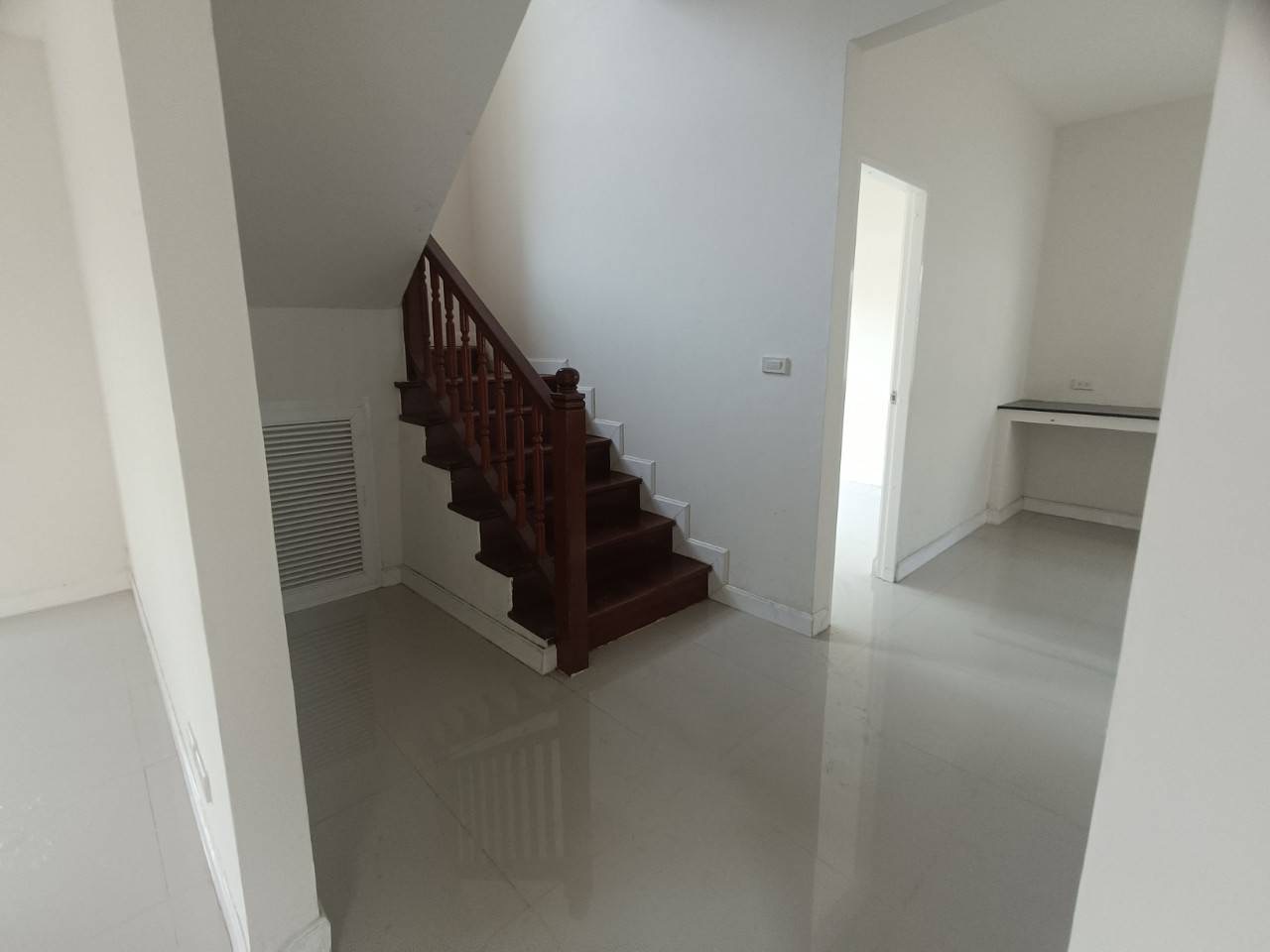 บ้านเดี่ยว โครงการพฤกษาวิลเลจ 2 ธัญบุรี : ปรับปรุงใหม่
