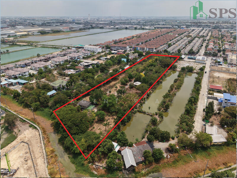 Beautiful land plot for sale, prime location in the heart of Bang Phli, area 10 rai 188 sq.w.,, Samut Prakan