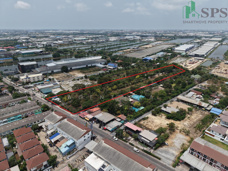 Beautiful land plot for sale, prime location in the heart of Bang Phli, area 10 rai 188 sq.w.,, Samut Prakan