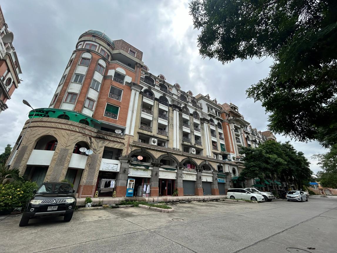 Condominium Jean-Celise H Pak Kret Nonthaburi
