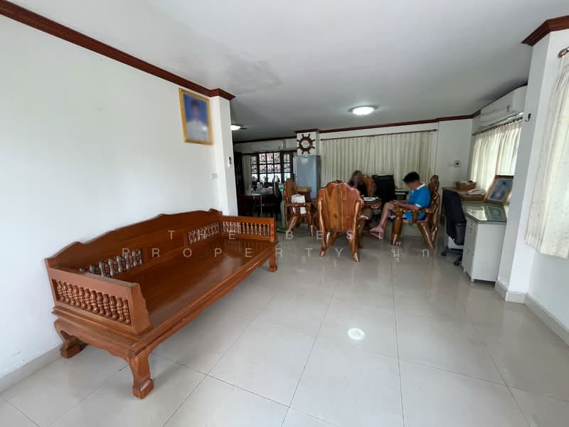 เวิลด์วิลล่า ชลบุรี (World Villa), Chon Buri (Pattaya)
