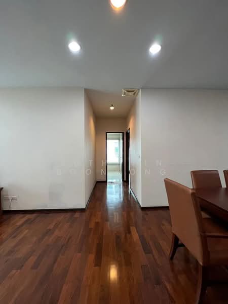 Noble Ora, Bangkok