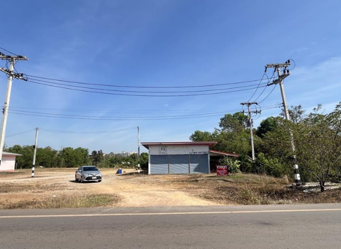 Warehouse in Kabin Buri, Prachinburi