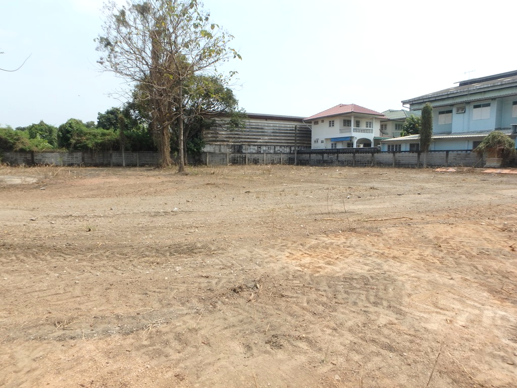 โรงงาน พระประโทน (บ่อโตนด) นครปฐม