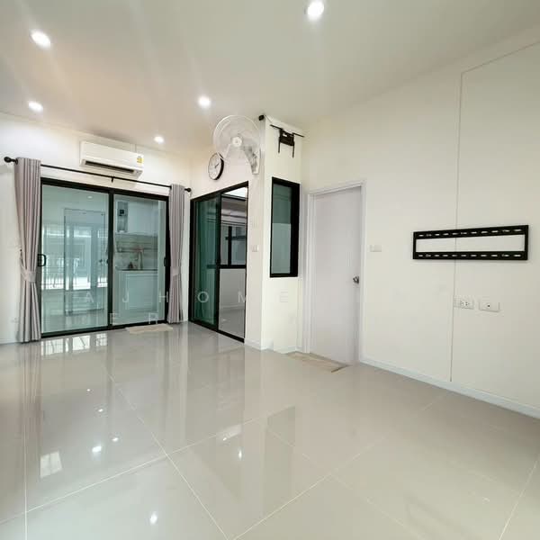 โบนา งามวงศ์วาน-ประชาชื่น, Nonthaburi
