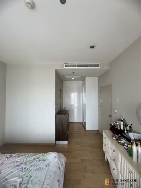 Noble Reveal, Bangkok