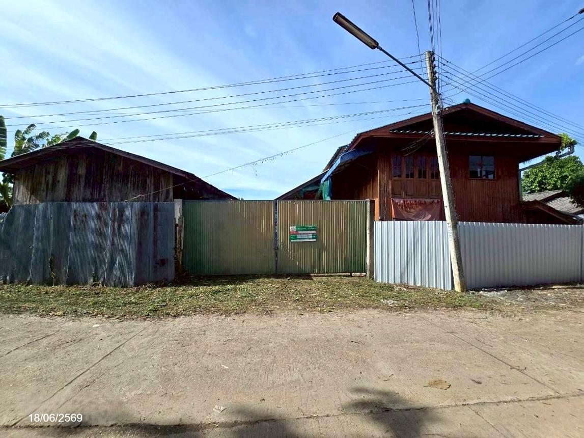 Single-detached house in Phrae.