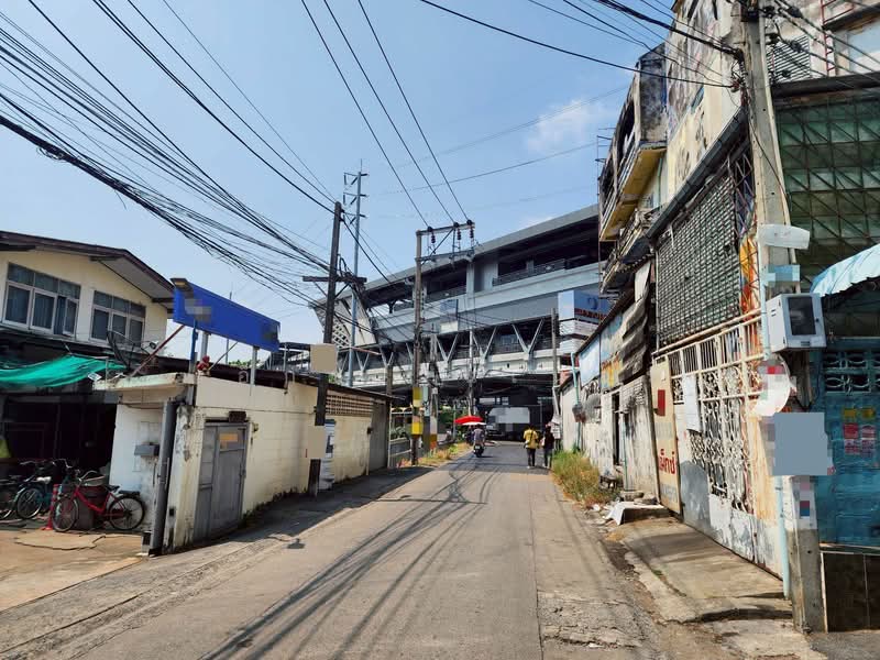 รามอินทรา, Bangkok