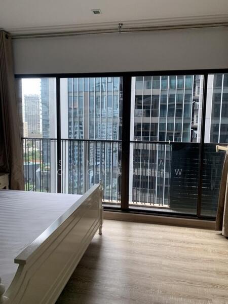 Noble Refine, Bangkok