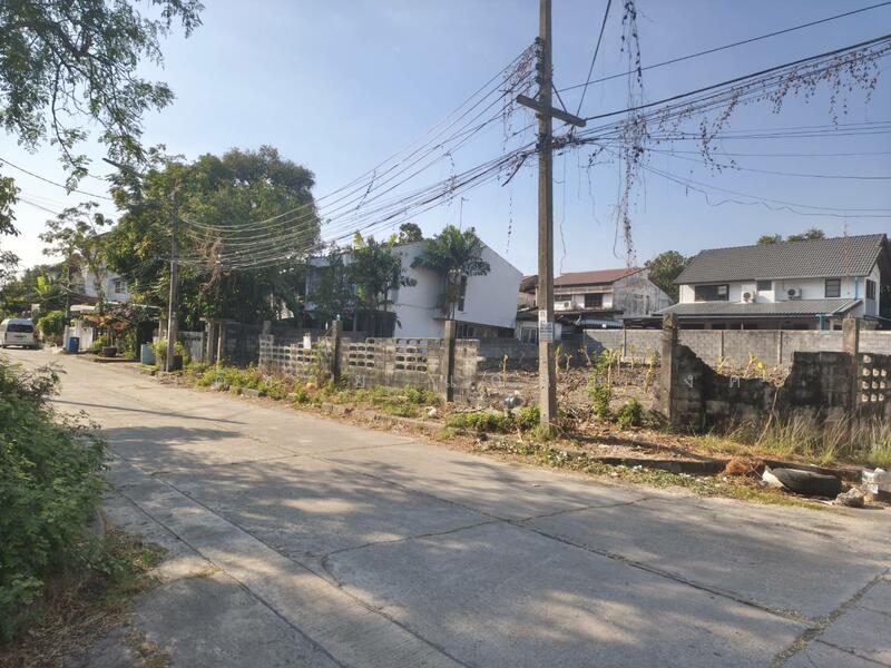 ขายที่ดิน ซ.ปุณณวิถี53 มบ.เมืองทอง4 เนื้อที่ 133 ตรว ถนนสุขุมวิท101 พระโขนง กทม, Bangkok