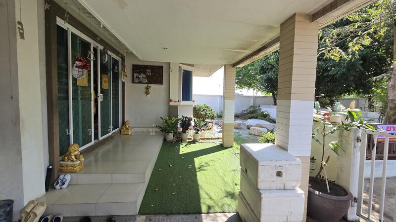 แกรนด์ธารา โฟร์สตาร์ วิลเลจ นครปฐม, Nakhon Pathom